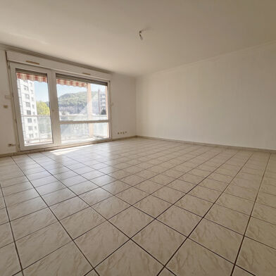 Appartement 4 pièces 84 m²