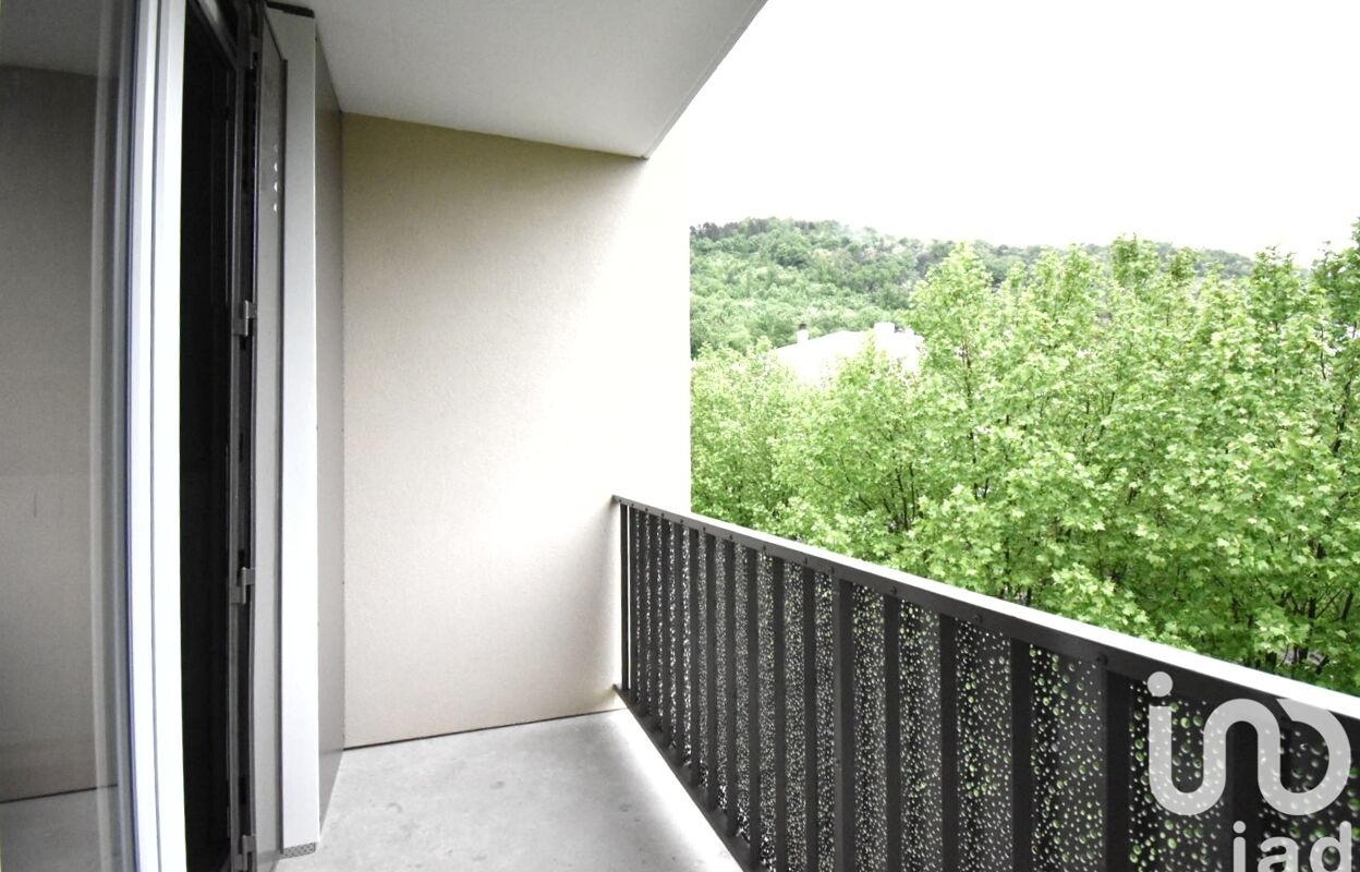 appartement 3 pièces 60 m2 à vendre à Saint-Vallier (26240)