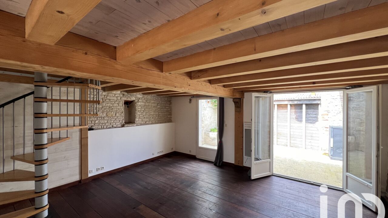 maison 3 pièces 71 m2 à vendre à Saint-Jean-de-Liversay (17170)