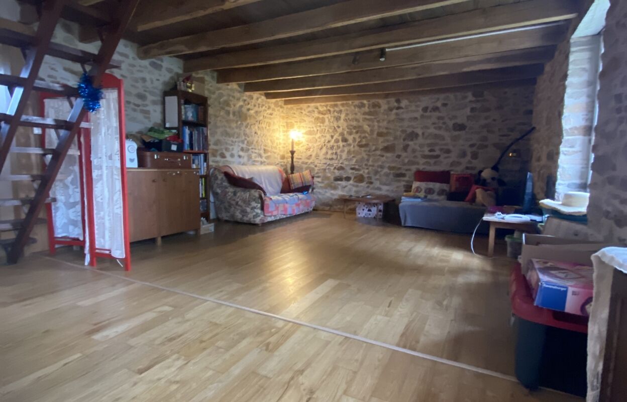 maison 3 pièces 75 m2 à vendre à Saint-Pierre-de-Frugie (24450)