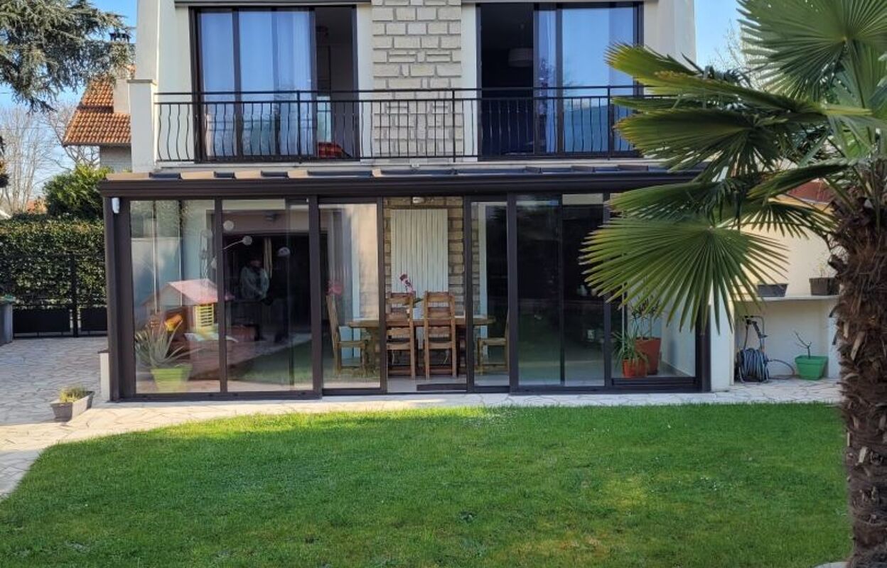 maison 6 pièces 120 m2 à vendre à Beauchamp (95250)