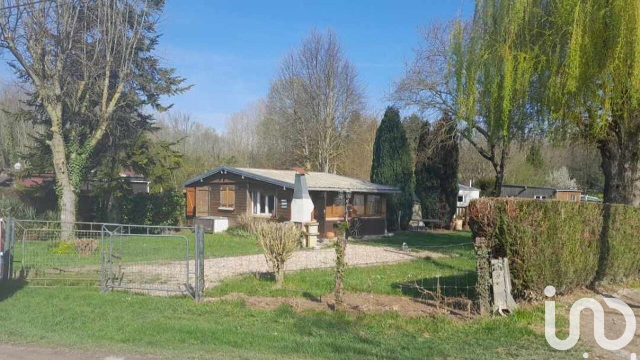 terrain  pièces 840 m2 à vendre à Misy-sur-Yonne (77130)
