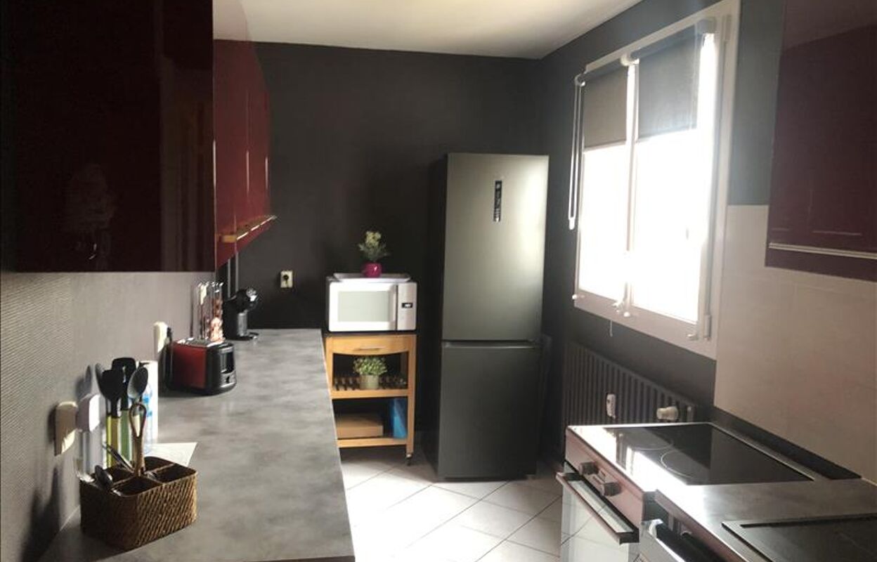appartement 3 pièces 64 m2 à vendre à Montluçon (03100)