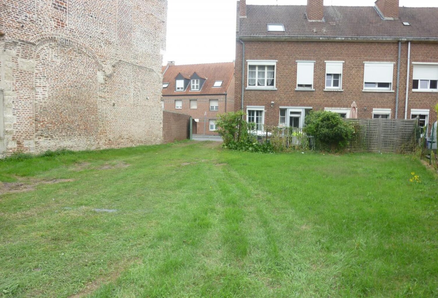 Terrain à Vendre à Cambrai — photo 1