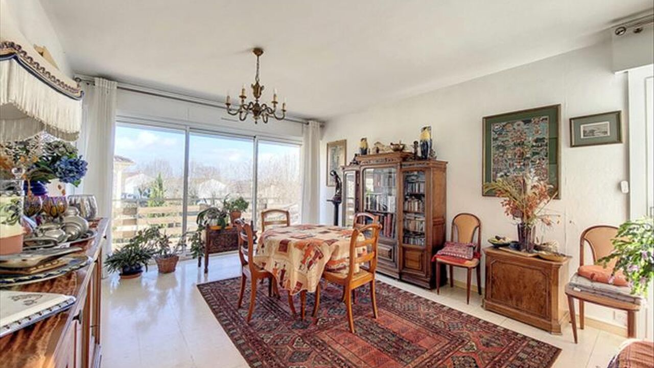 maison 5 pièces 141 m2 à vendre à La Roche-sur-Yon (85000)