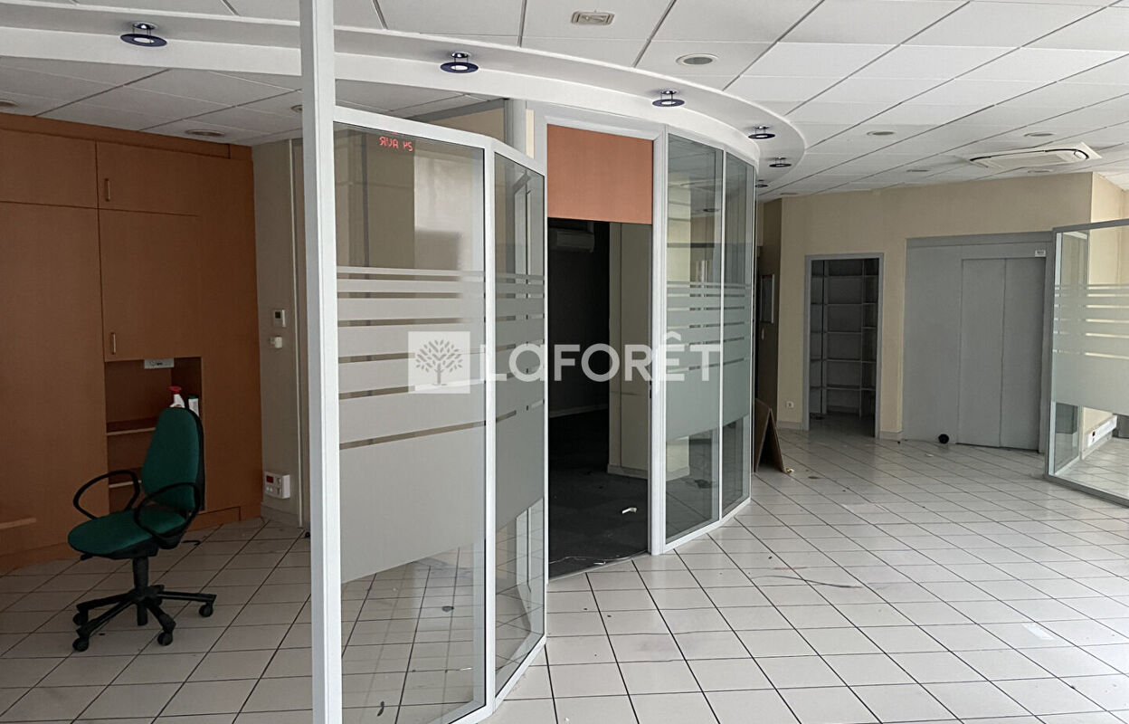 bureau  pièces 340 m2 à vendre à Saint-Étienne (42100)