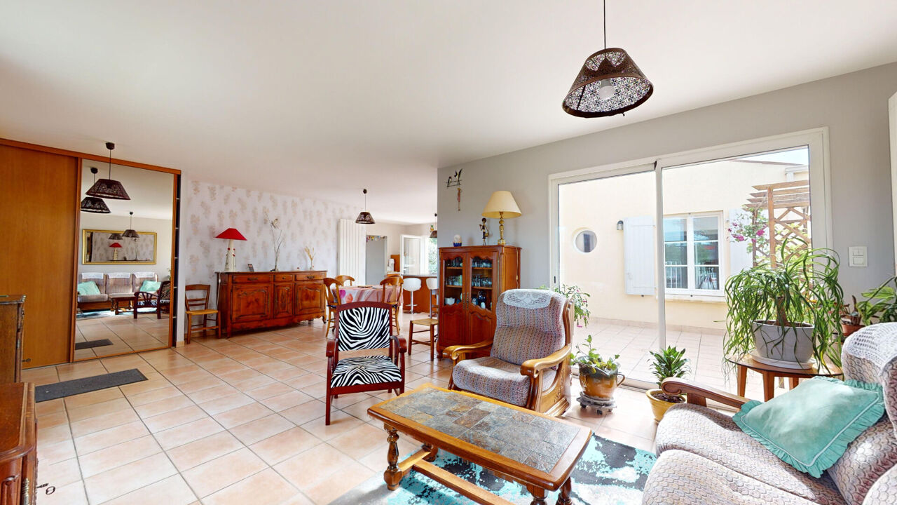 maison 6 pièces 98 m2 à vendre à Rochefort (17300)