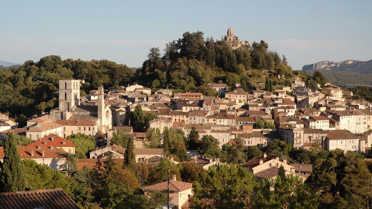 garage  pièces  m2 à vendre à Forcalquier (04300)