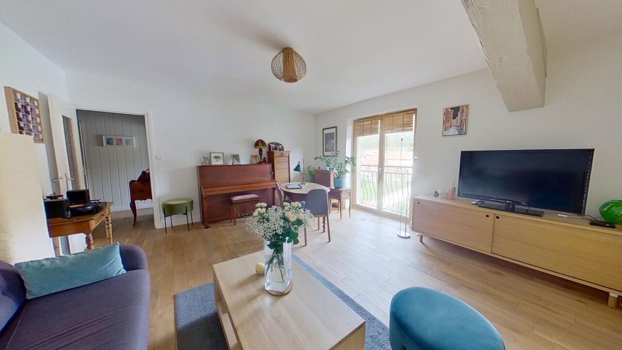 appartement 3 pièces 113 m2 à vendre à Fleurieu-sur-Saône (69250)