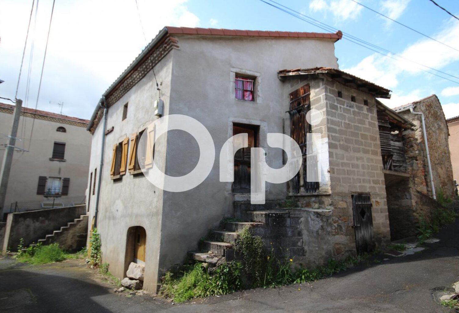 Maison en pierres à restaurer — photo 1