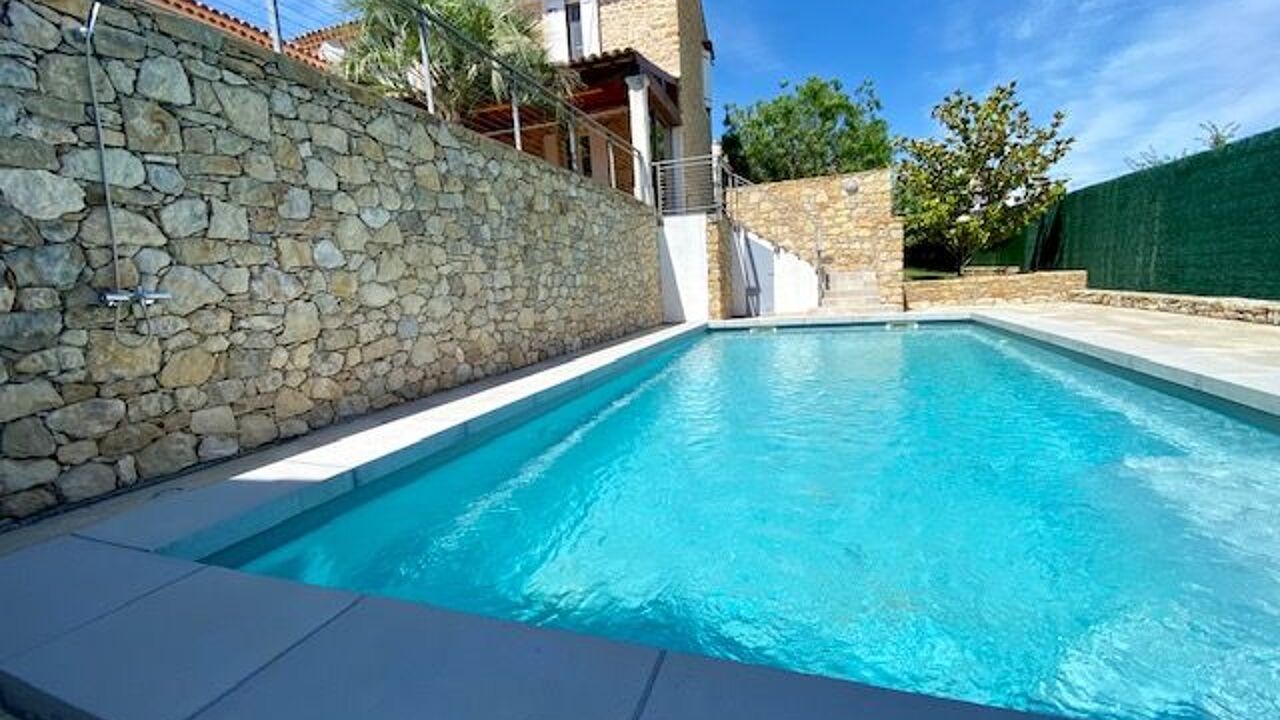 maison 8 pièces 214 m2 à vendre à Le Castellet (83330)