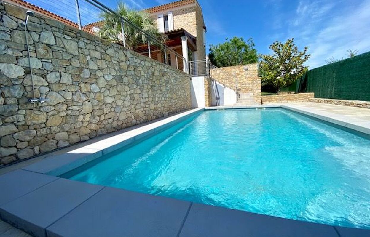 maison 8 pièces 214 m2 à vendre à Le Castellet (83330)