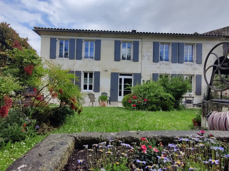 Maison 5 pièces 160 m² — photo 1