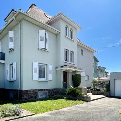 Maison 11 pièces 437000 €