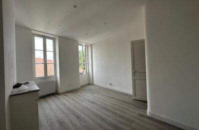location appartement 695 € CC /mois à proximité de Marseille 5 (13005)