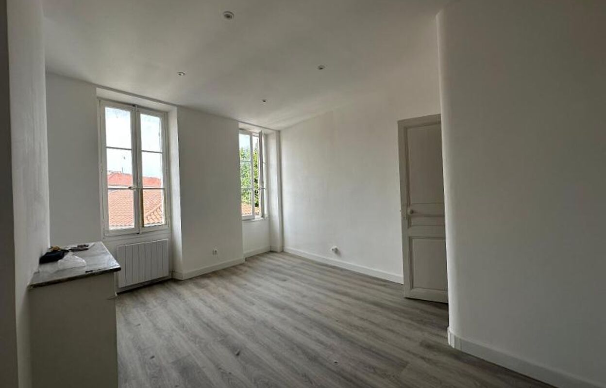 appartement 1 pièces 41 m2 à louer à Marseille 3 (13003)