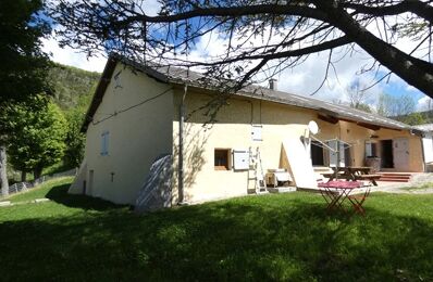 maison 4 pièces 142 m2 à vendre à Aspres-sur-Buëch (05140)