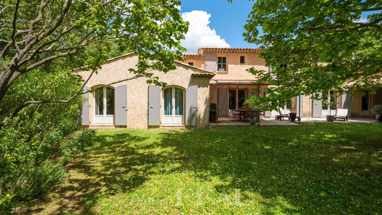 maison 8 pièces 242 m2 à vendre à Aix-en-Provence (13090)