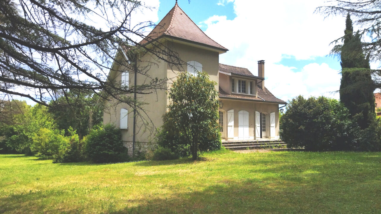 maison 8 pièces 166 m2 à vendre à Cahors (46000)