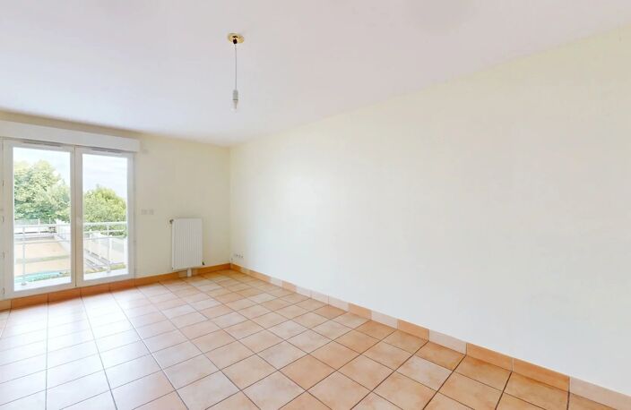 A LOUER - Appartement  T3 CHARTRES avec garage — photo 2