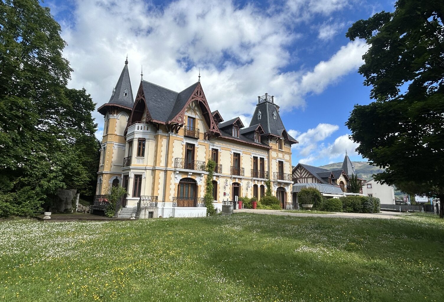 Manoir — photo 1