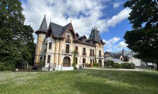 Maison 26 Pièces 1000 m² à vendre à Tarascon-sur-Ariège (09400)