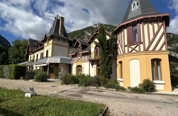 Manoir — photo 2