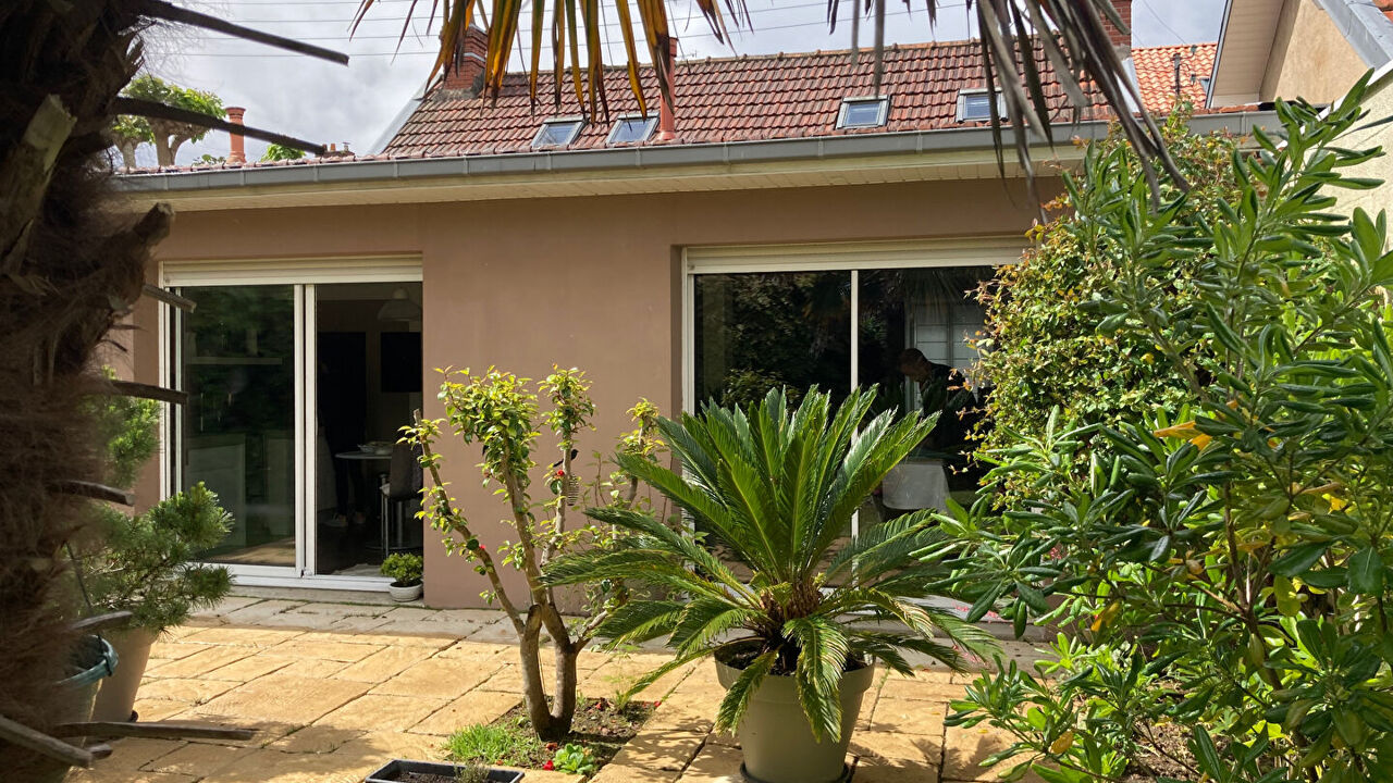 maison 5 pièces 95 m2 à vendre à Nantes (44300)
