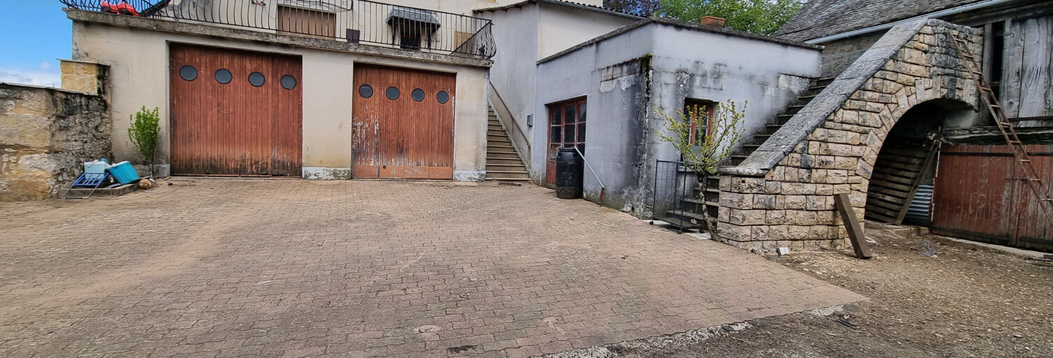 Maison  105 m² à vendre à Saint Geniez d'Olt et d'Aubrac (12130)