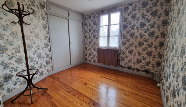 Villa / Maison  à vendre Saint-Geniez-d'Olt et d'Aubrac 12130