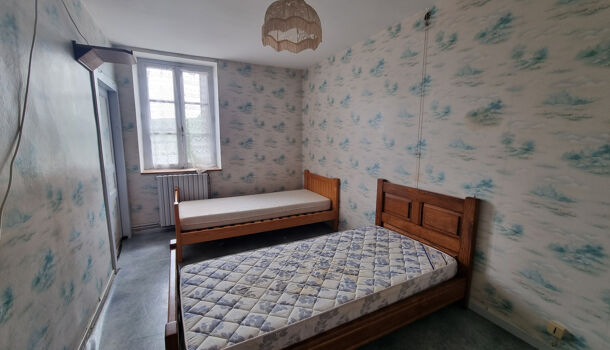 Villa / Maison  à vendre Saint-Geniez-d'Olt et d'Aubrac 12130