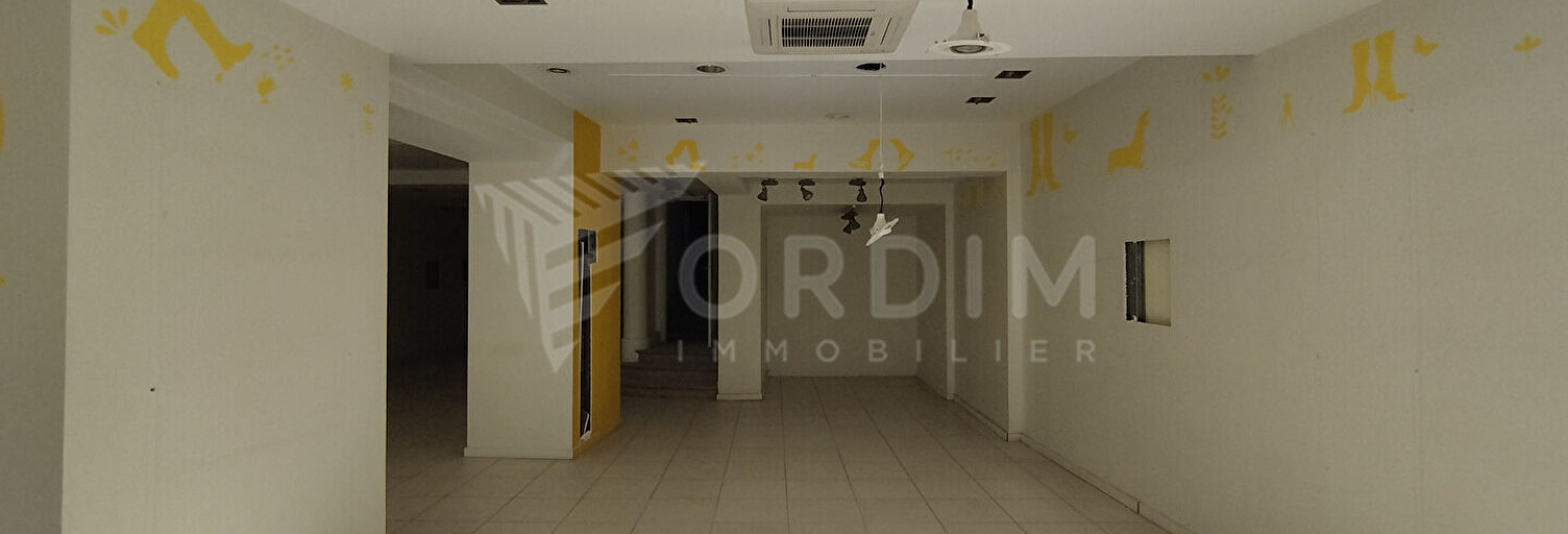 Commerce  128 m² à louer à Auxerre (89000)