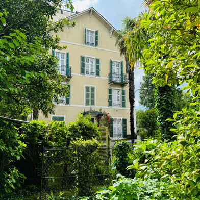 Immeuble  604000 €