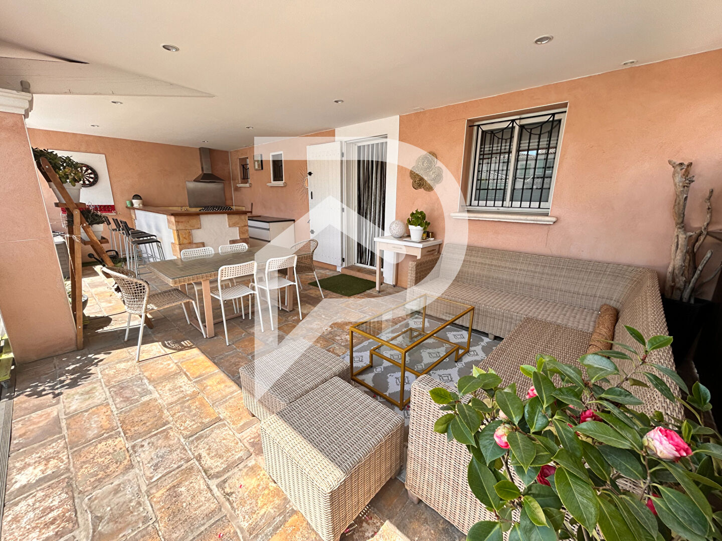 Villa / Maison 4 pièces  à vendre Aigues-Mortes 30220