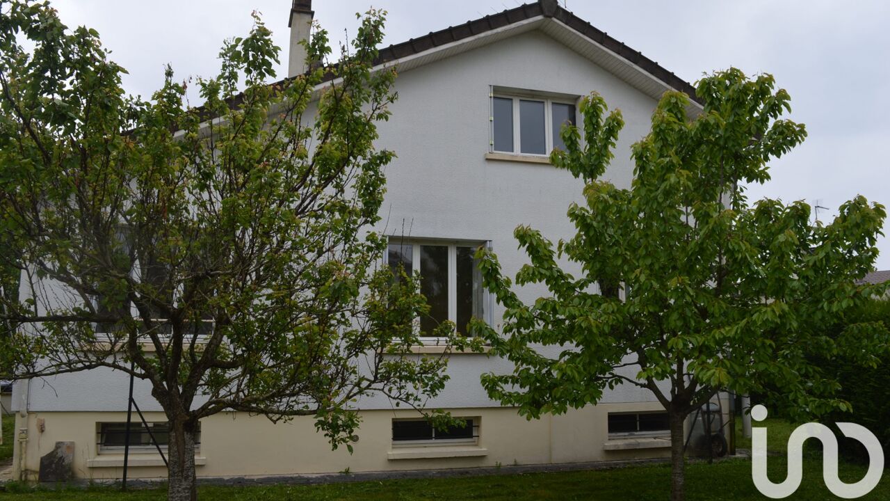 maison 6 pièces 119 m2 à vendre à Laroche-Saint-Cydroine (89400)