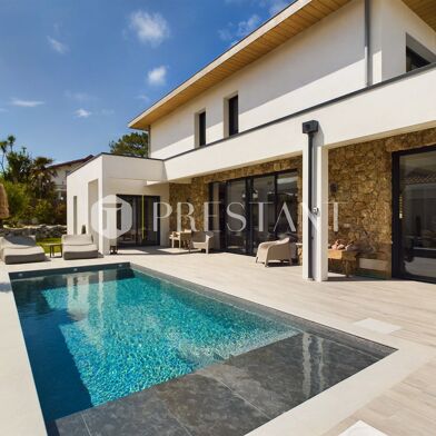 Maison 5 pièces 1995000 €