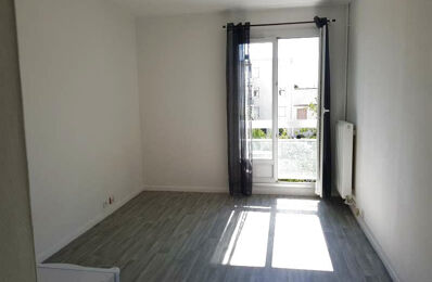 location appartement 375 € CC /mois à proximité de Riom (63200)