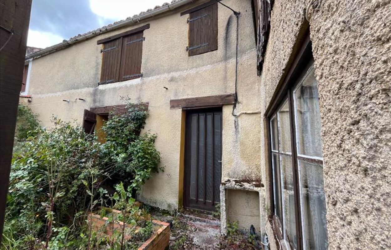 maison 4 pièces 144 m2 à vendre à Rouillac (16170)