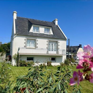 Maison 6 pièces 305950 €