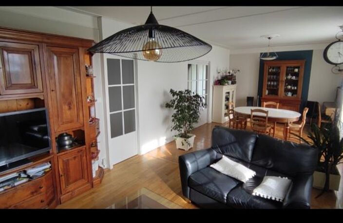 Néo-Bretonne de 6 pièces principales — photo 4