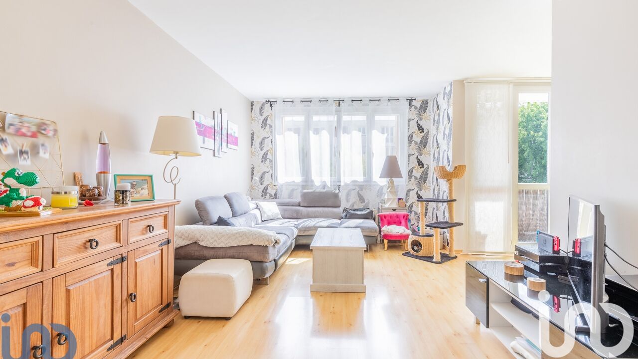 appartement 5 pièces 88 m2 à vendre à Chilly-Mazarin (91380)