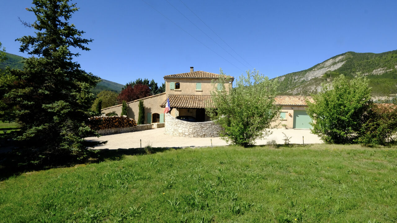 maison 6 pièces 270 m2 à vendre à Sisteron (04200)