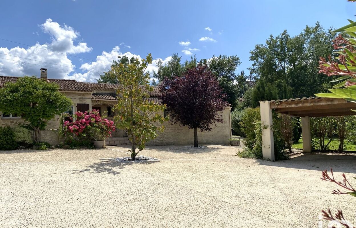 maison 7 pièces 205 m2 à vendre à Meyreuil (13590)