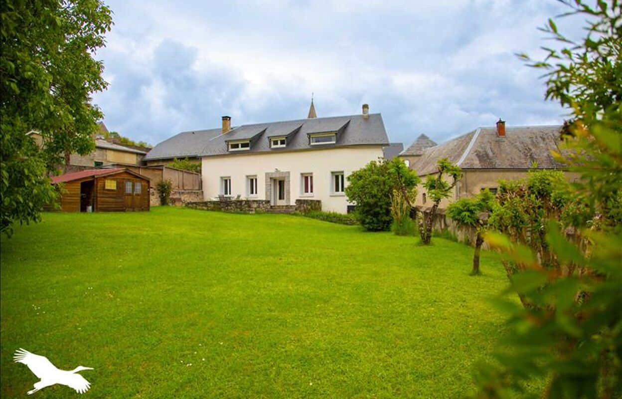 maison 5 pièces 137 m2 à vendre à Saint-Arroman (65250)