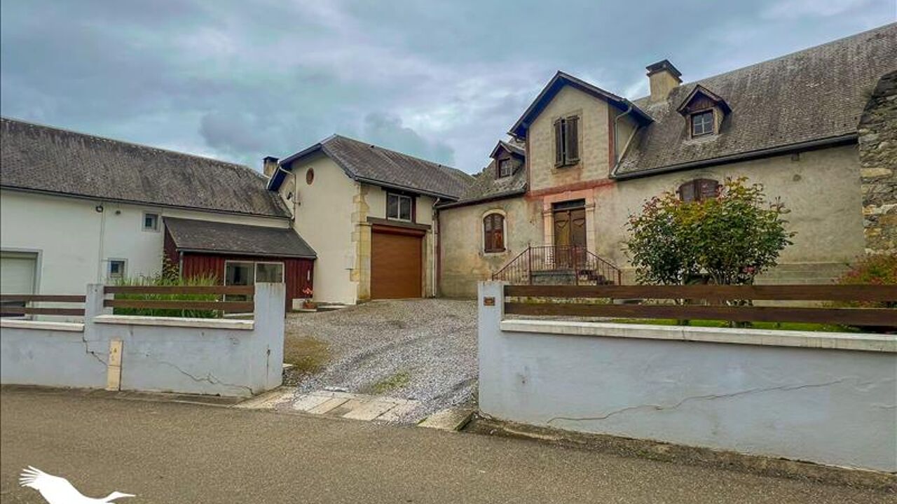 maison 5 pièces 137 m2 à vendre à Saint-Arroman (65250)