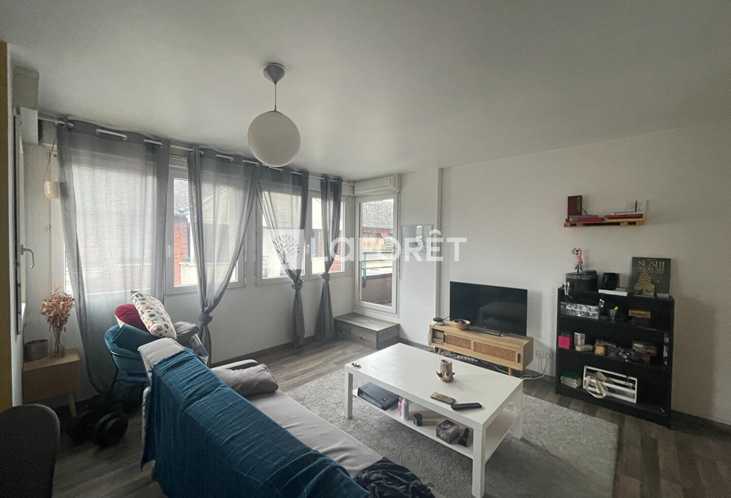 Appartement Valenciennes 1 pièce(s) 9.49 m2 — photo 1