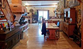 Maison 6 Pièces 140 m² à vendre à Cruis (04230)