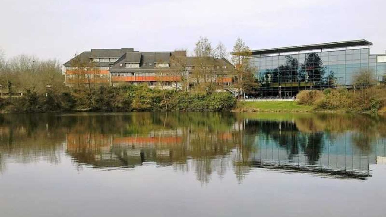 bureau  pièces 1668 m2 à vendre à Rennes (35000)