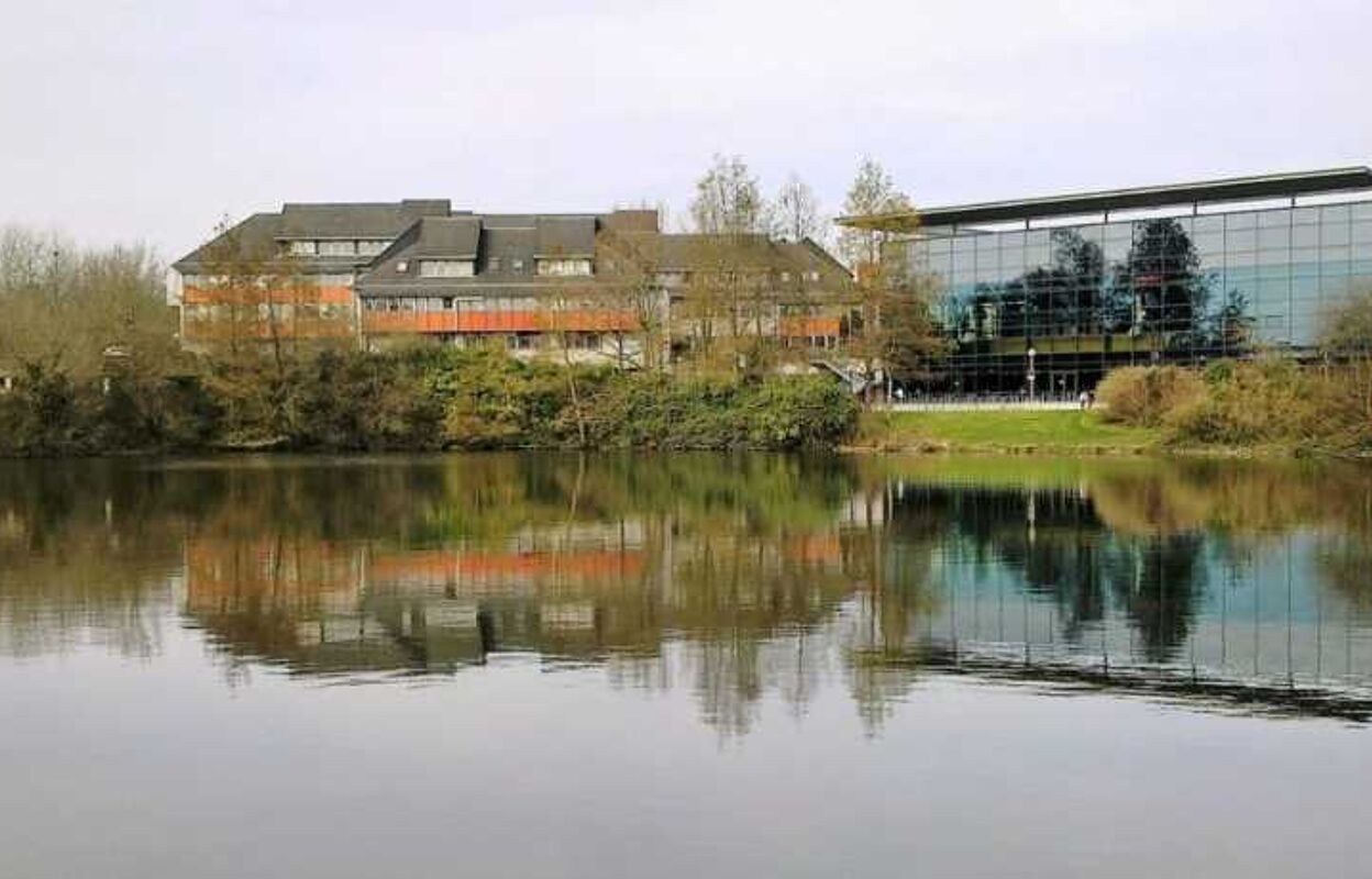 bureau  pièces 1668 m2 à vendre à Rennes (35000)