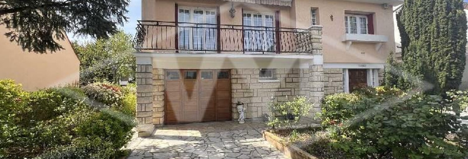 Maison 7 Pièces 135 m² à vendre à Combs-la-Ville (77380)